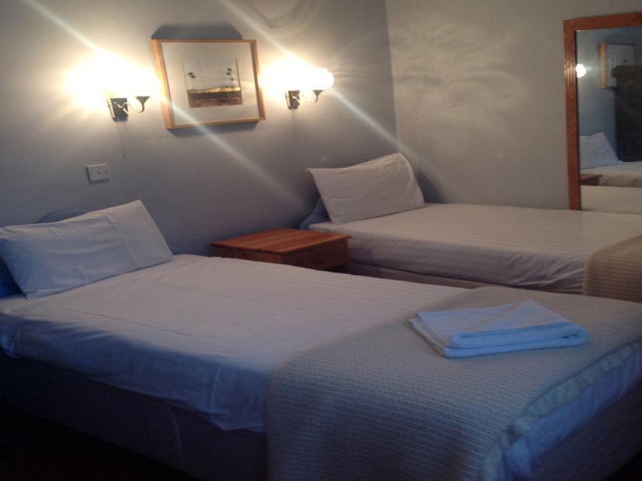 Lamp Post Villa Guest House Bath Esterno foto
